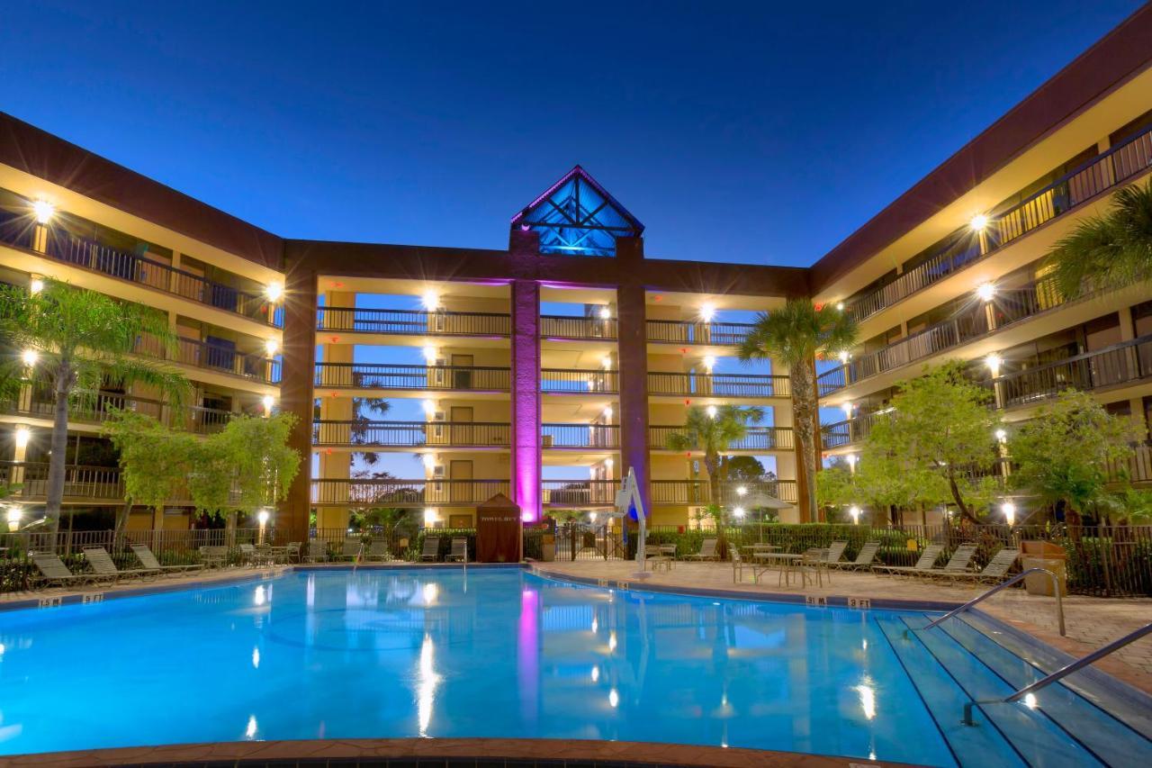 Clarion Inn & Suites At International Drive Williamsburg Exterior foto