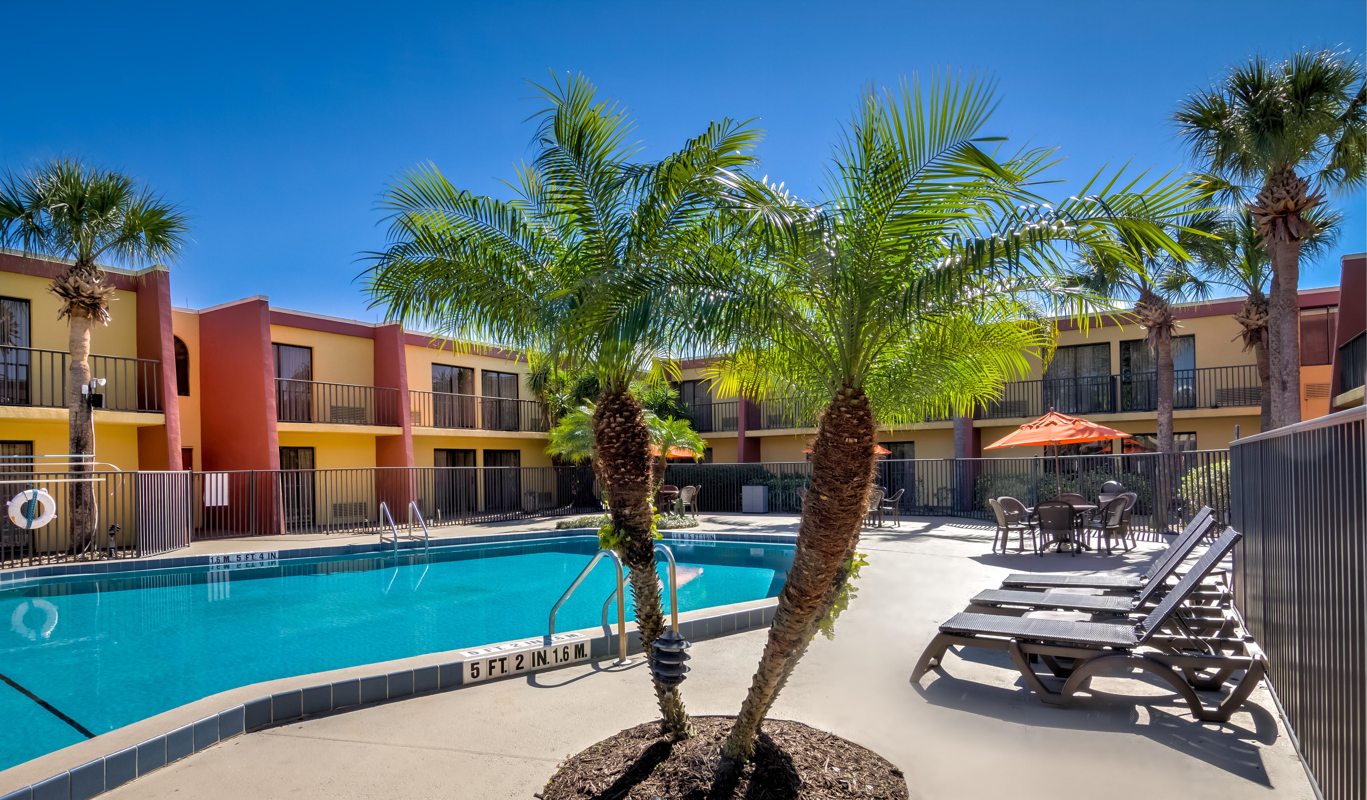 Clarion Inn & Suites At International Drive Williamsburg Exterior foto